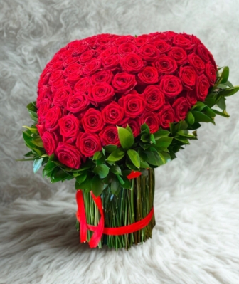 A 100 Red Roses with love