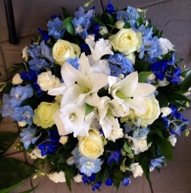 Blue and White Posy Pad