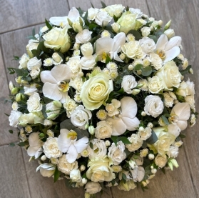 Pure White Posy Pad